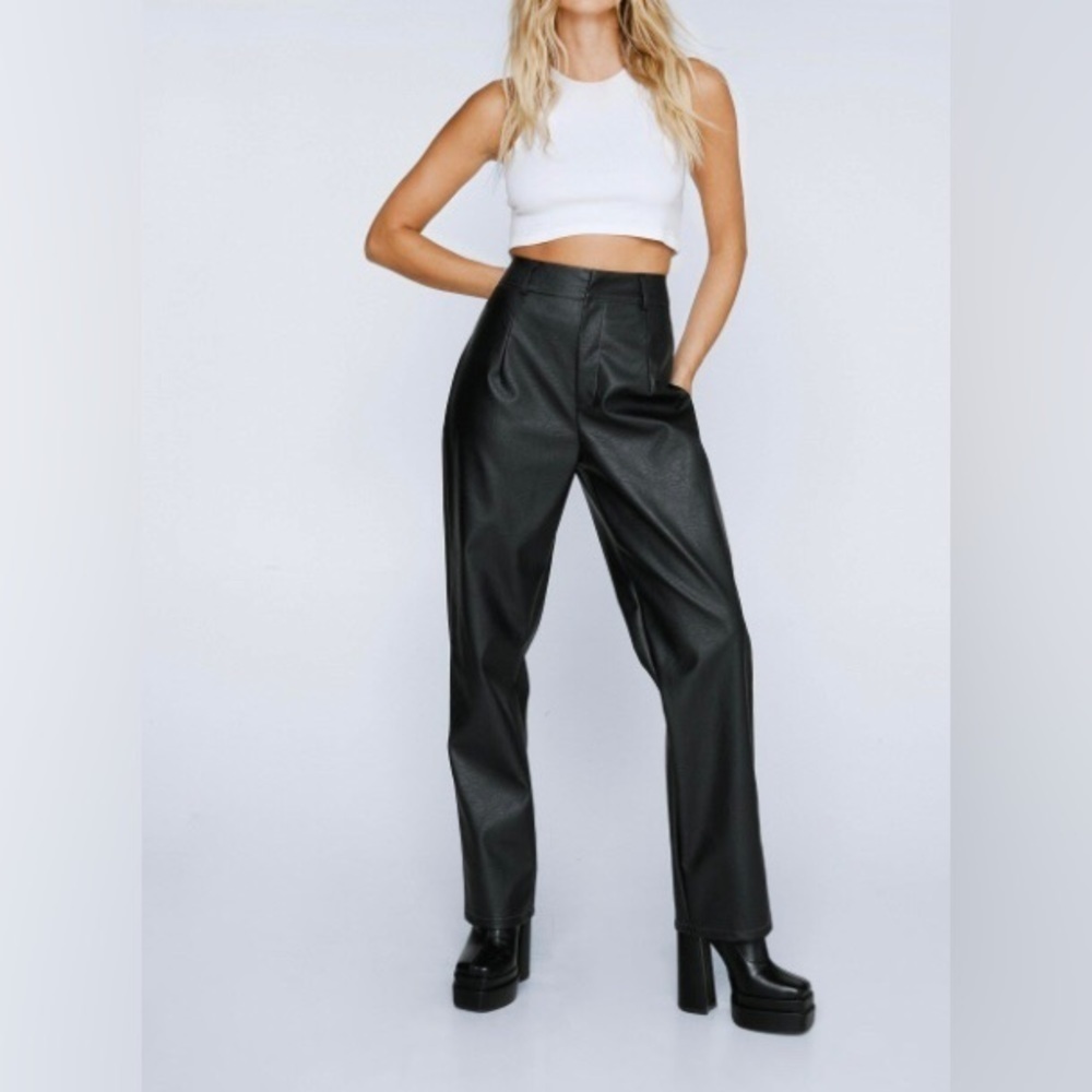 Nasty Gal/ Black/ Faux Leather/ 5 Pocket/ Jean Pants/ US SIZE 2